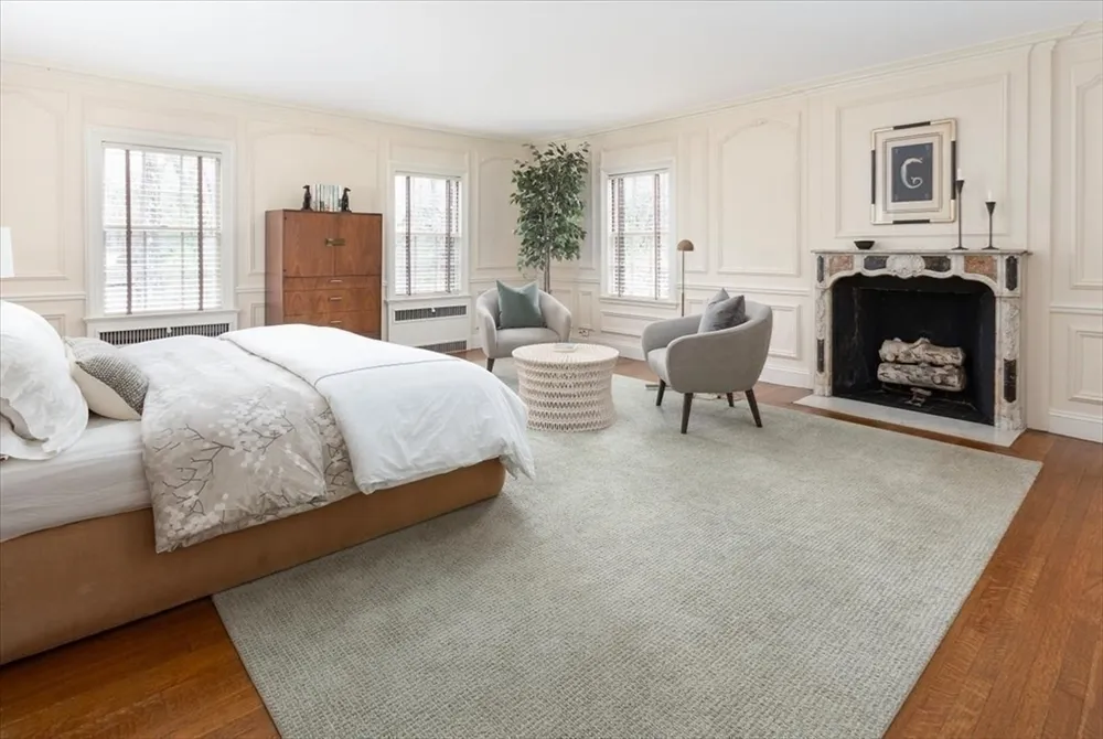 300 Warren St, Brookline, MA 02445
