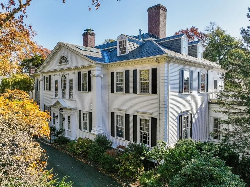 15 Catlin Rd, Brookline, MA 02445-5748