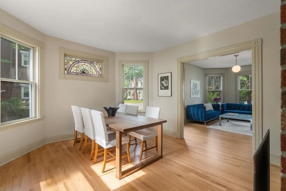 40 Brooks Ave, Newton, MA 02460