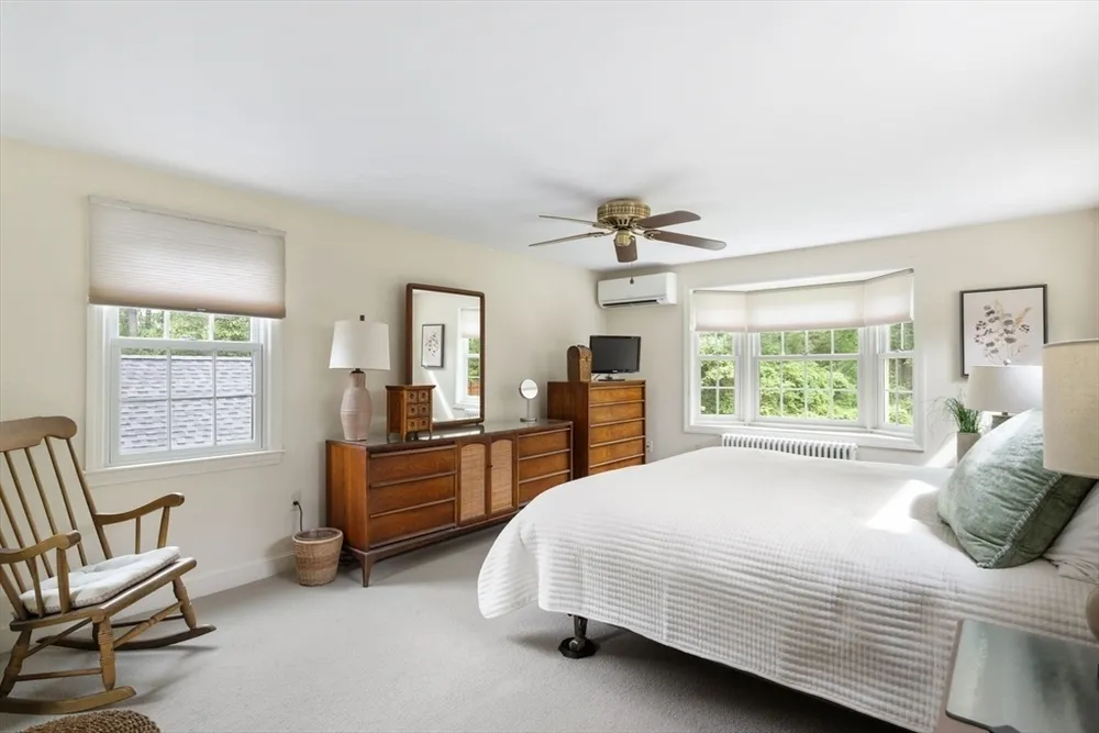 494 Cushing St, Hingham, MA 02043