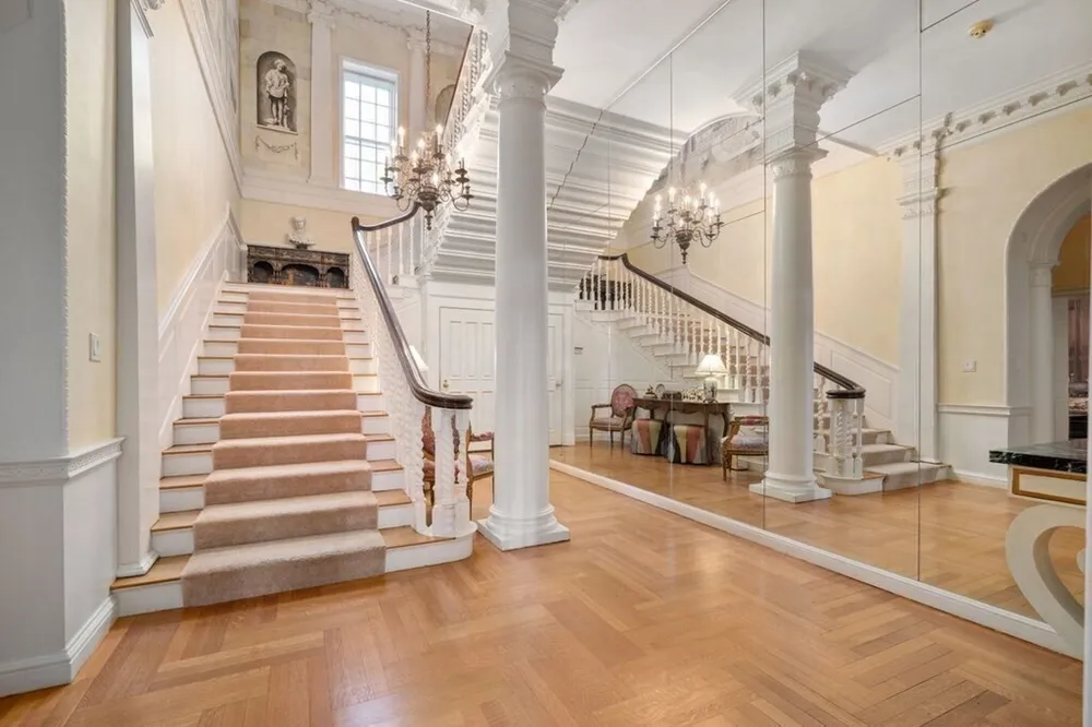 15 Catlin Rd, Brookline, MA 02445-5748