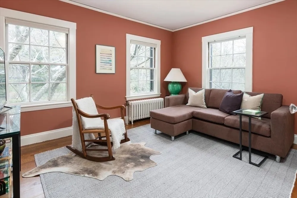 300 Warren St, Brookline, MA 02445