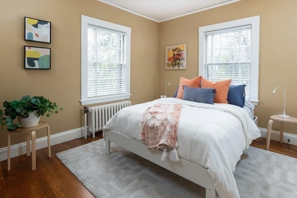 300 Warren St, Brookline, MA 02445