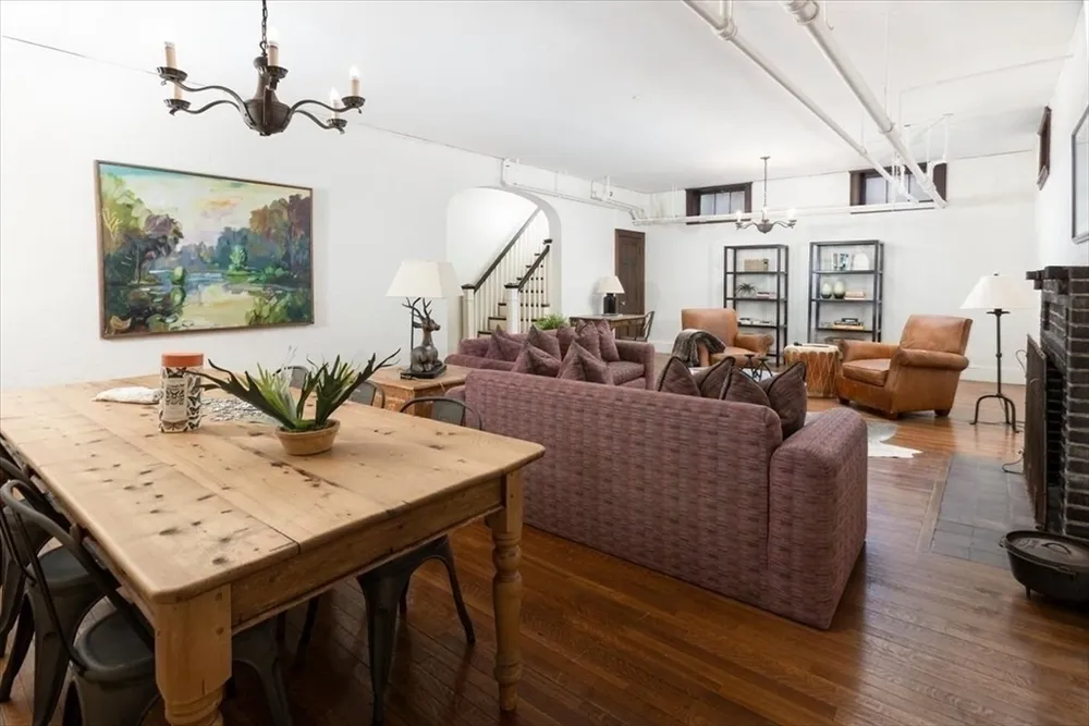 300 Warren St, Brookline, MA 02445