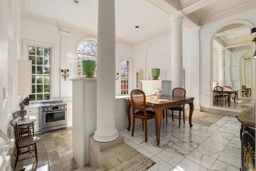 15 Catlin Rd, Brookline, MA 02445-5748