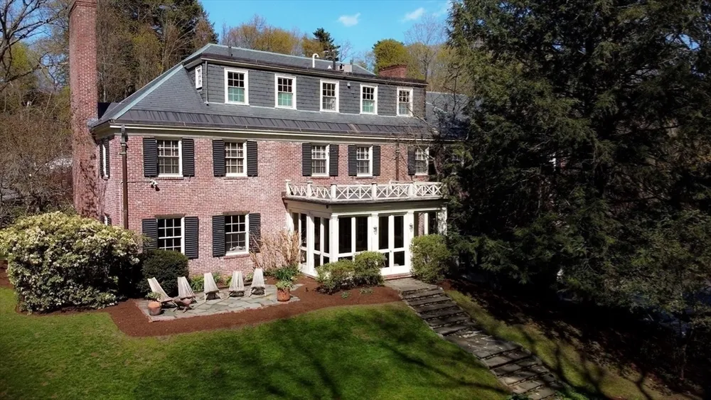 300 Warren St, Brookline, MA 02445