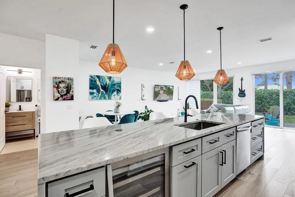 6800 Via Regina, Boca Raton, FL 33433