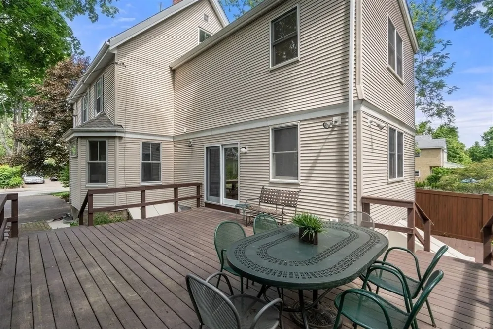 40 Brooks Ave, Newton, MA 02460