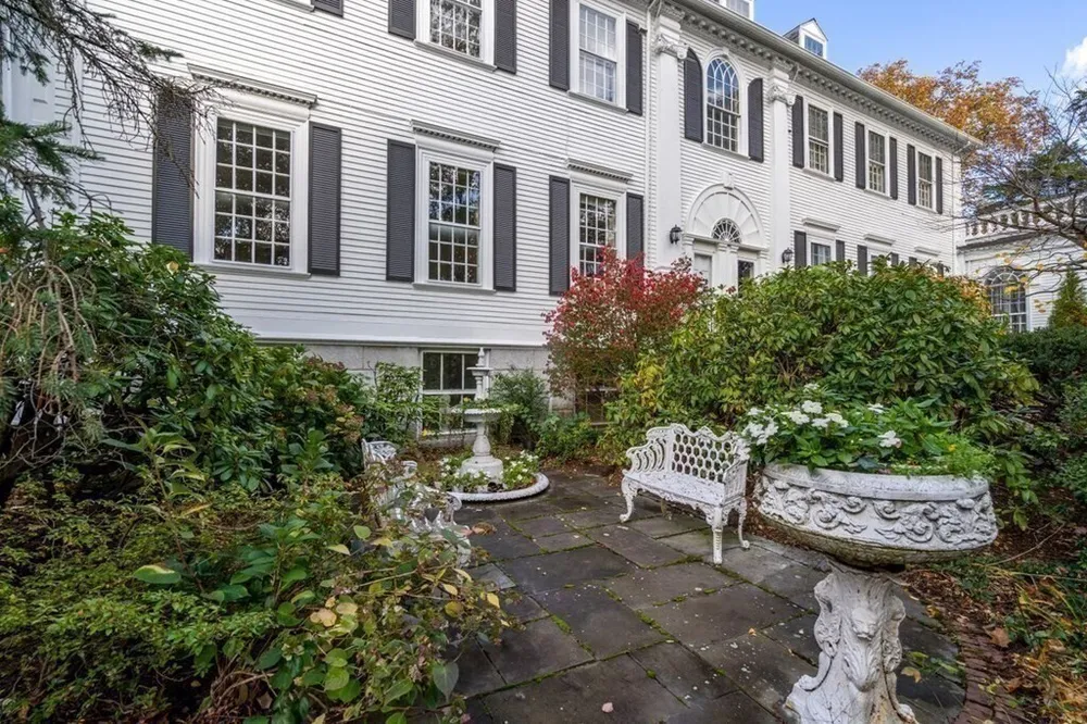 15 Catlin Rd, Brookline, MA 02445-5748