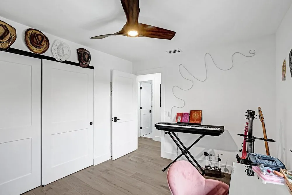6800 Via Regina, Boca Raton, FL 33433