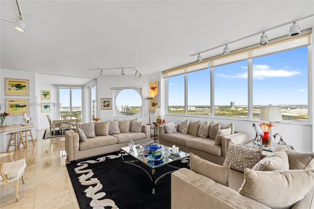 3802 NE 207th St, Aventura, FL 33180