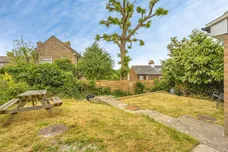 Colwell Gardens, HAYWARDS HEATH