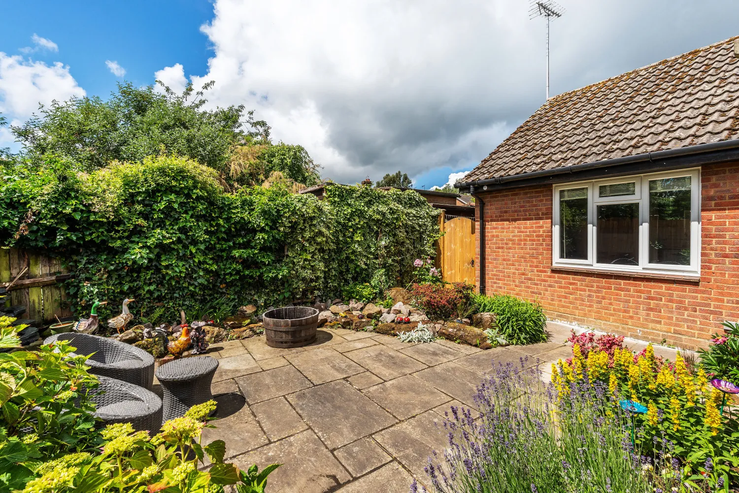 Barnfield Way, Hurst Green, RH8 photo 9