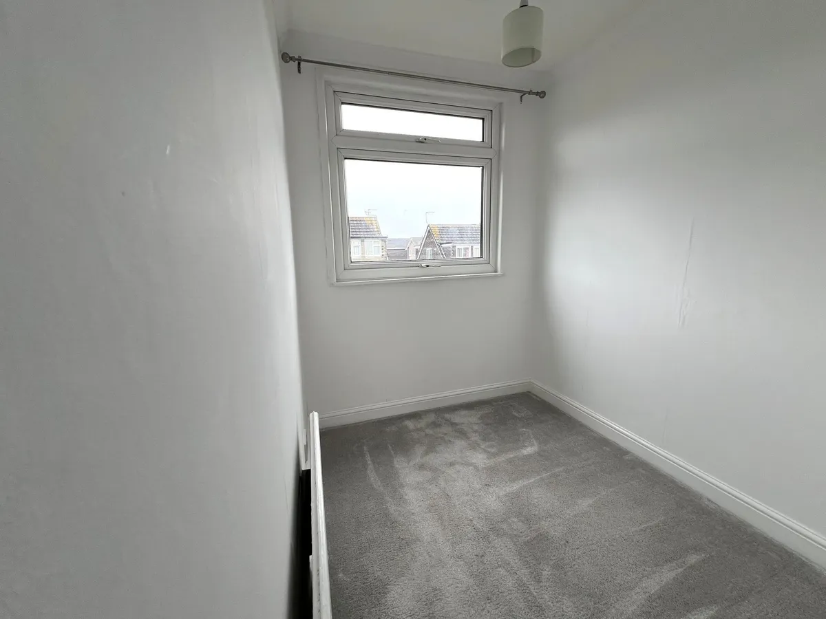 Sandown Close, Runcorn, WA7