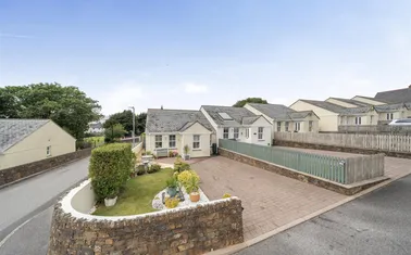 School Hill, Shortlanesend, Truro