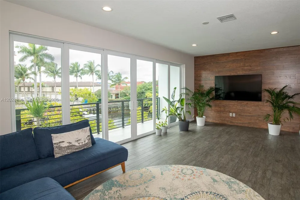 2900 NE 12th Terrace, Oakland Park, FL 33334