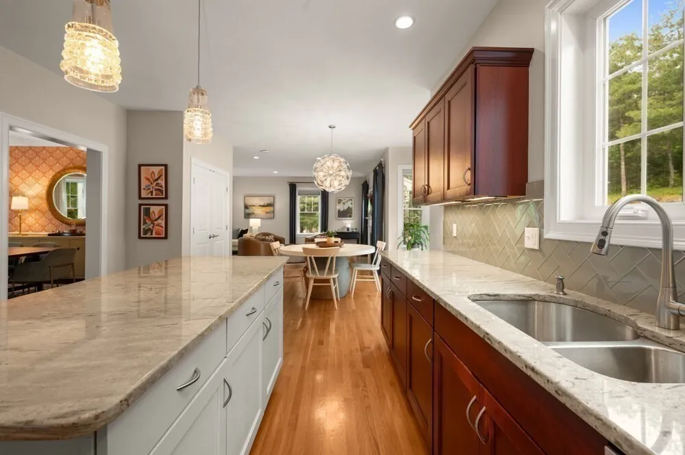 124 Marblehead St, North Reading, MA 01864