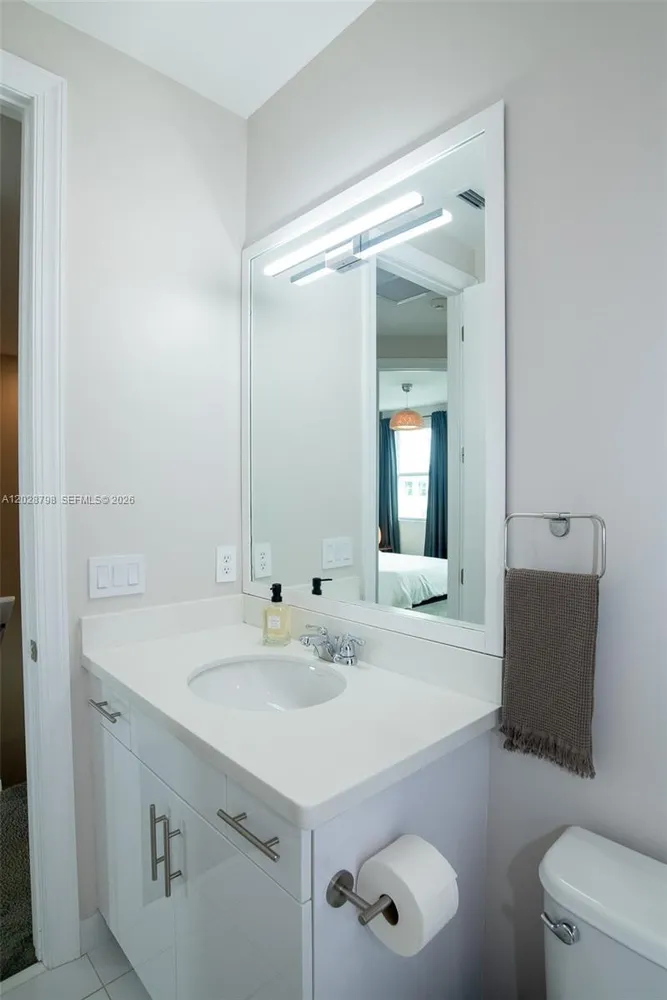 2900 NE 12th Terrace, Oakland Park, FL 33334