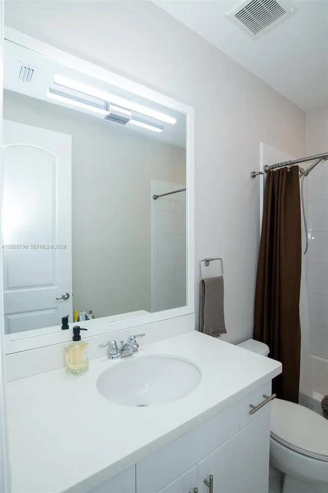 2900 NE 12th Terrace, Oakland Park, FL 33334