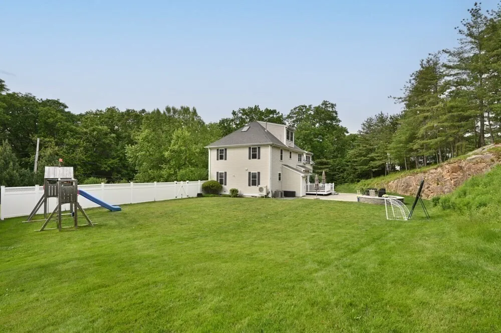 124 Marblehead St, North Reading, MA 01864