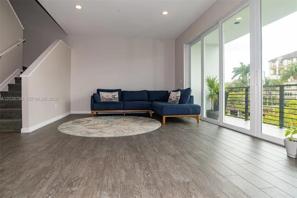 2900 NE 12th Terrace, Oakland Park, FL 33334