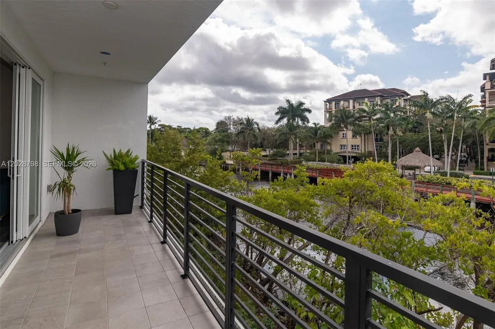 2900 NE 12th Terrace, Oakland Park, FL 33334