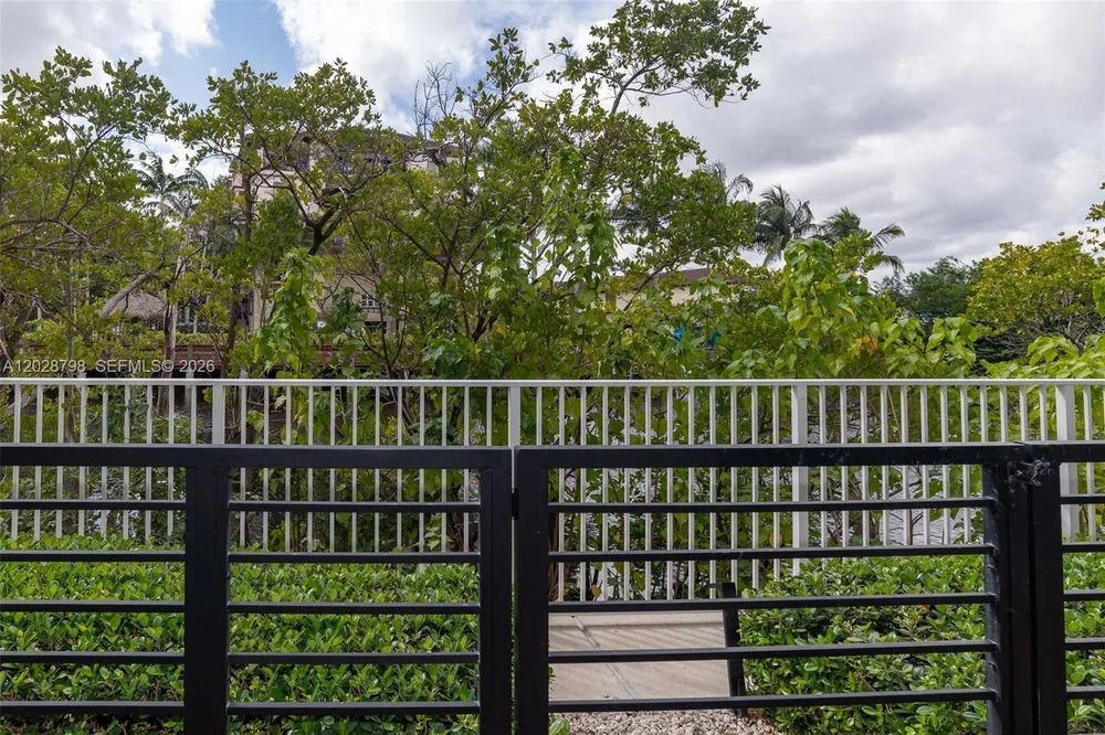 2900 NE 12th Terrace, Oakland Park, FL 33334