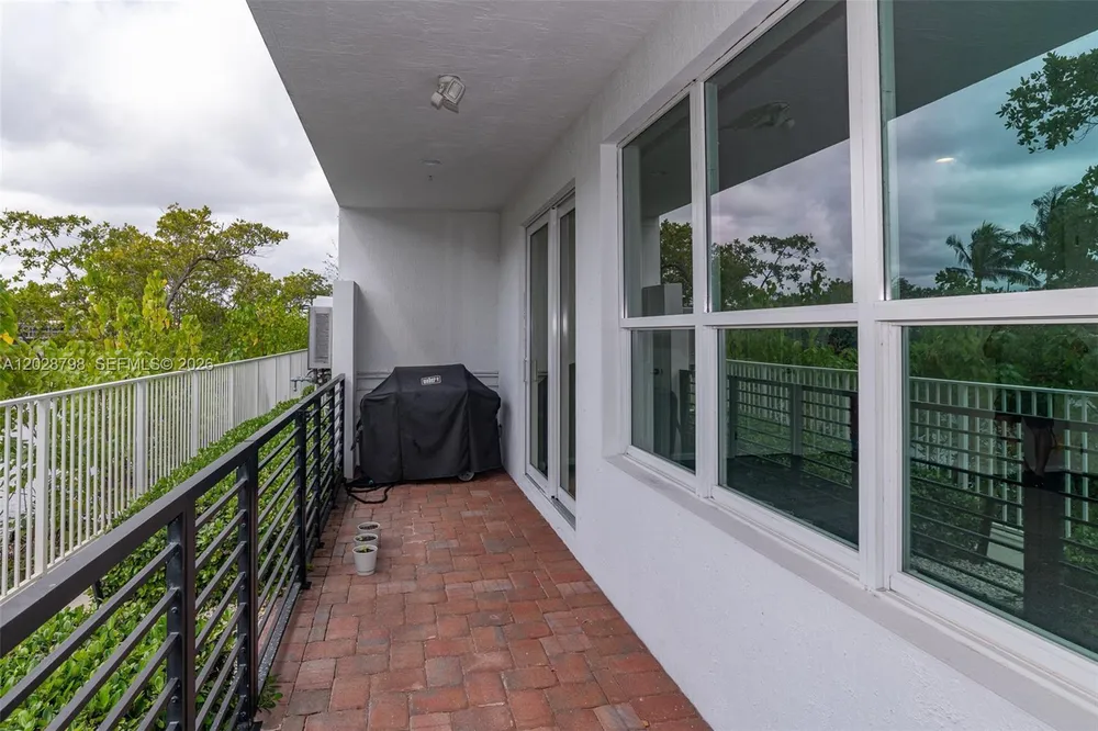 2900 NE 12th Terrace, Oakland Park, FL 33334