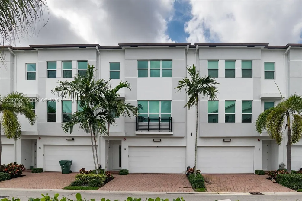 2900 NE 12th Terrace, Oakland Park, FL 33334