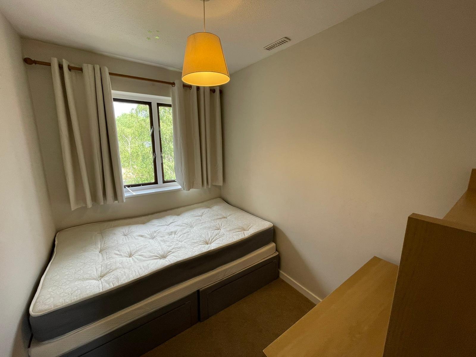 Albion Street, London, Greater London, SE16 Image 6