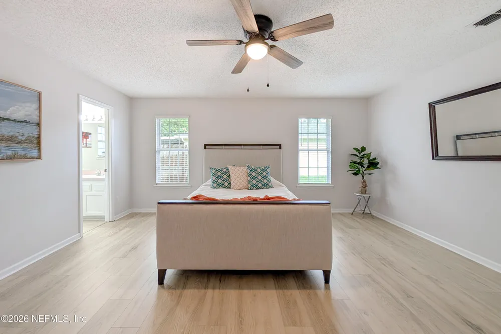 7180 Ridgeglen Ct, Jacksonville, FL 32216