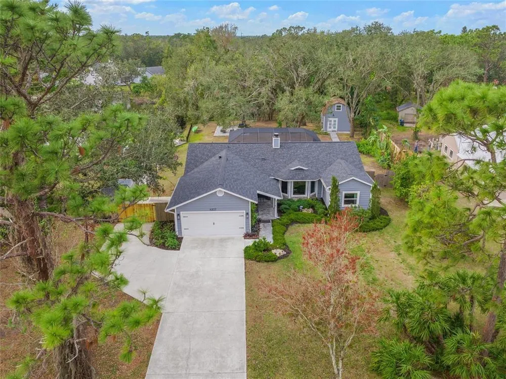 6207 93rd Street Circle E, Bradenton, FL 34202