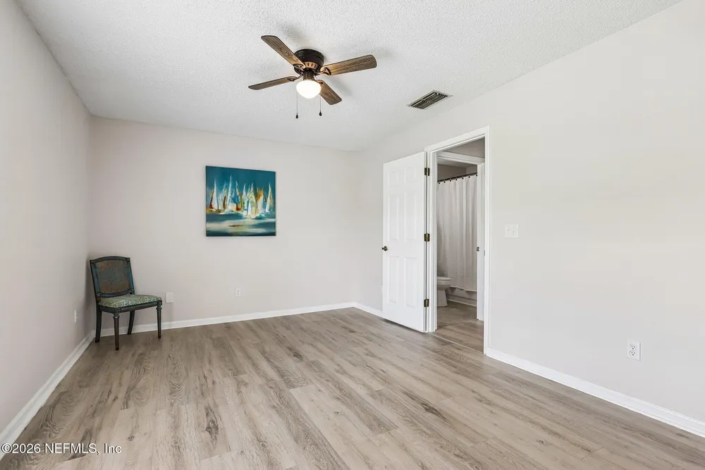 7180 Ridgeglen Ct, Jacksonville, FL 32216