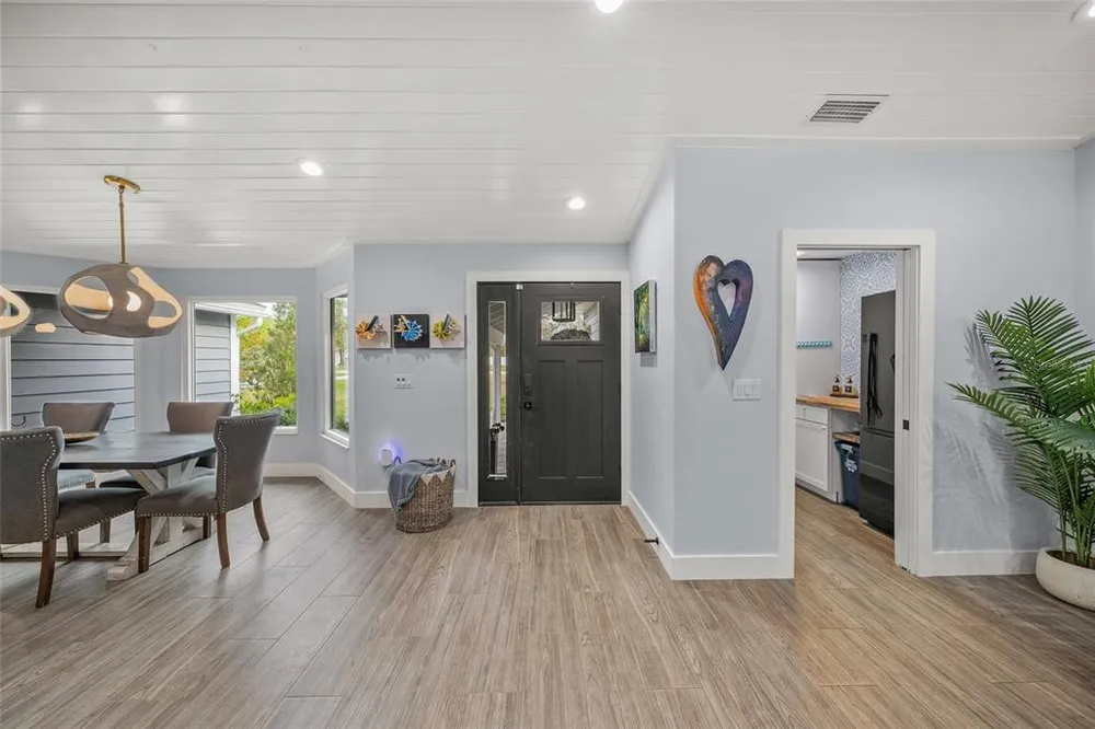 6207 93rd Street Circle E, Bradenton, FL 34202