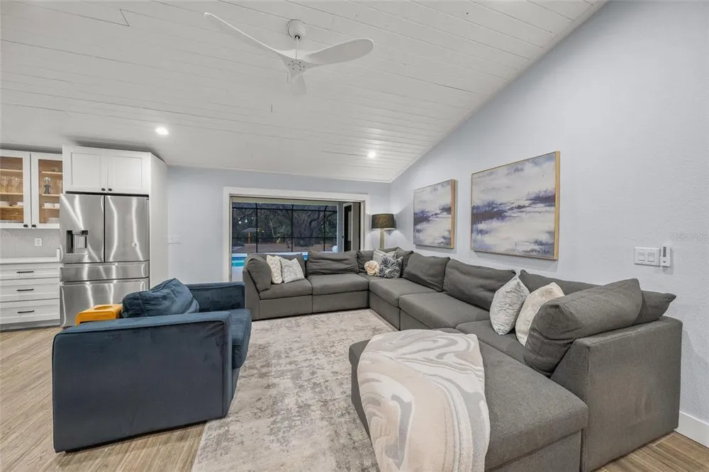 6207 93rd Street Circle E, Bradenton, FL 34202