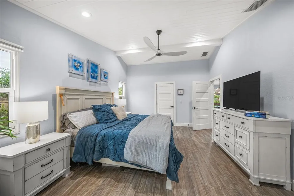 6207 93rd Street Circle E, Bradenton, FL 34202