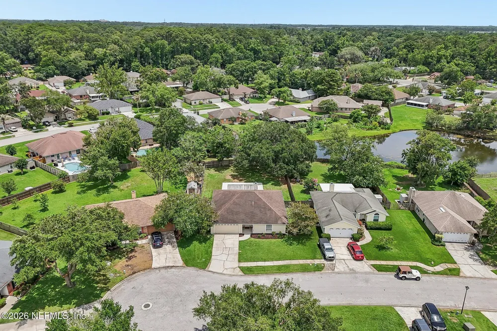 7180 Ridgeglen Ct, Jacksonville, FL 32216