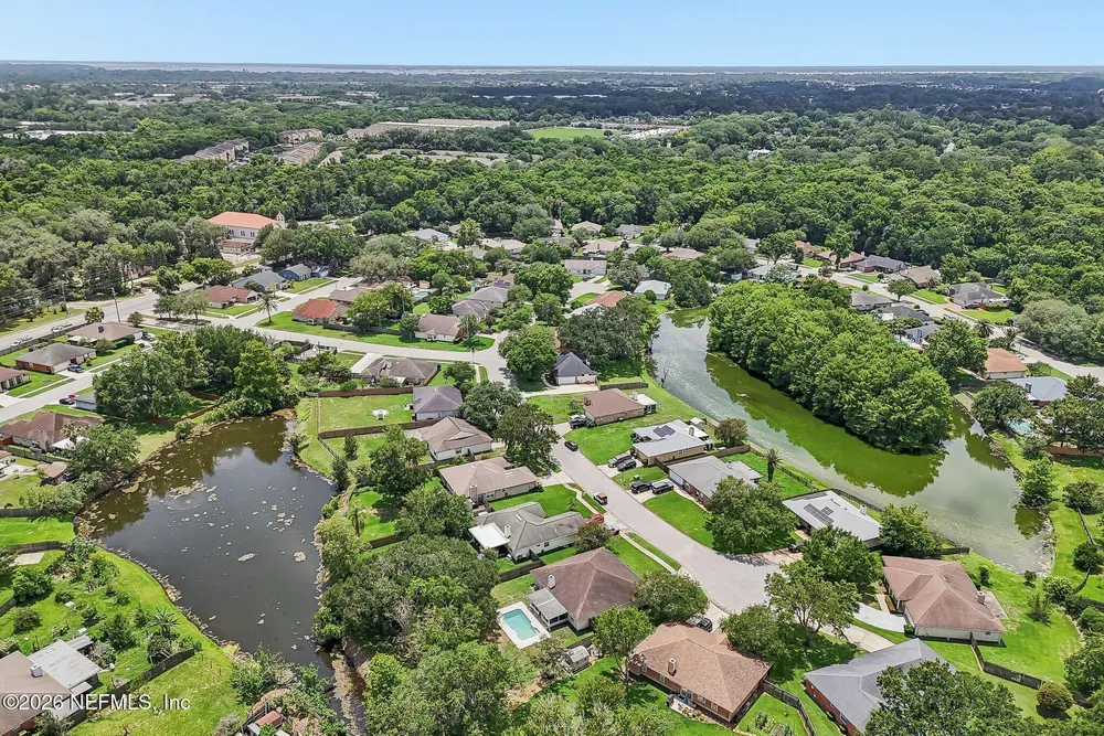 7180 Ridgeglen Ct, Jacksonville, FL 32216