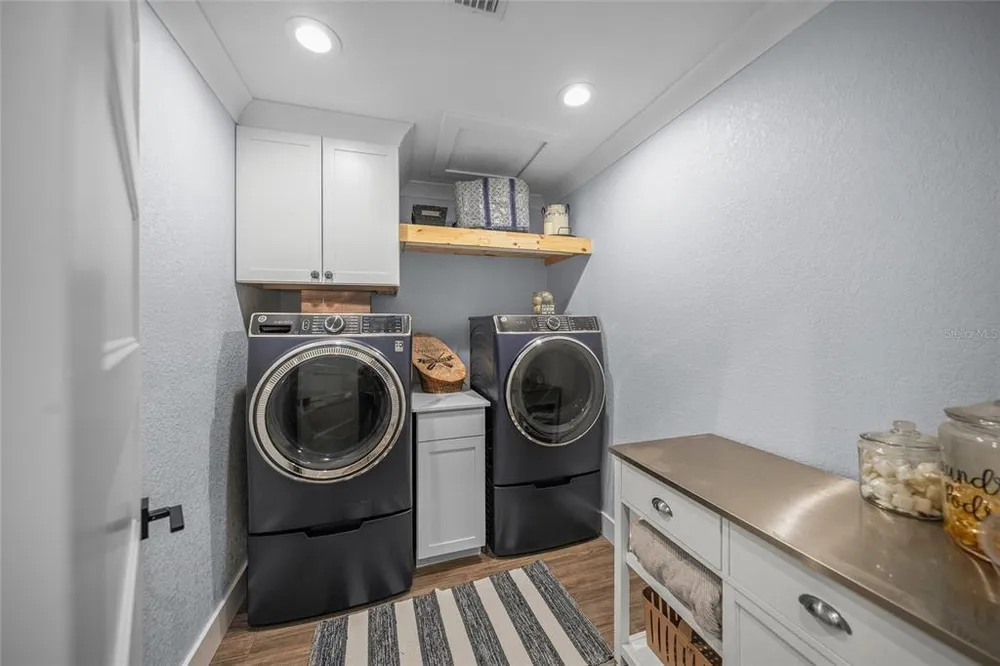 6207 93rd Street Circle E, Bradenton, FL 34202