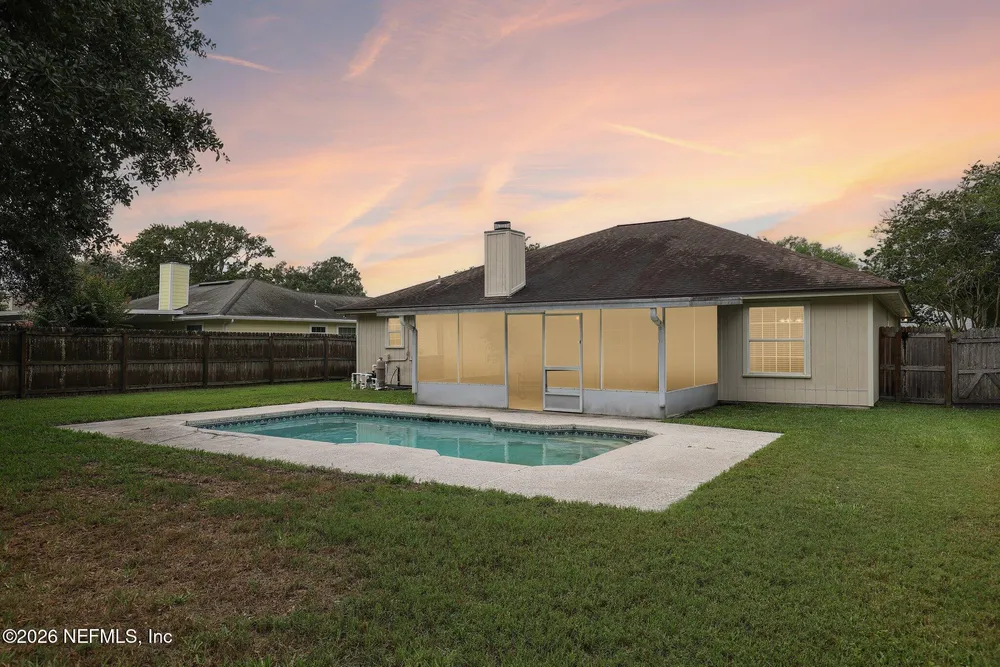 7180 Ridgeglen Ct, Jacksonville, FL 32216