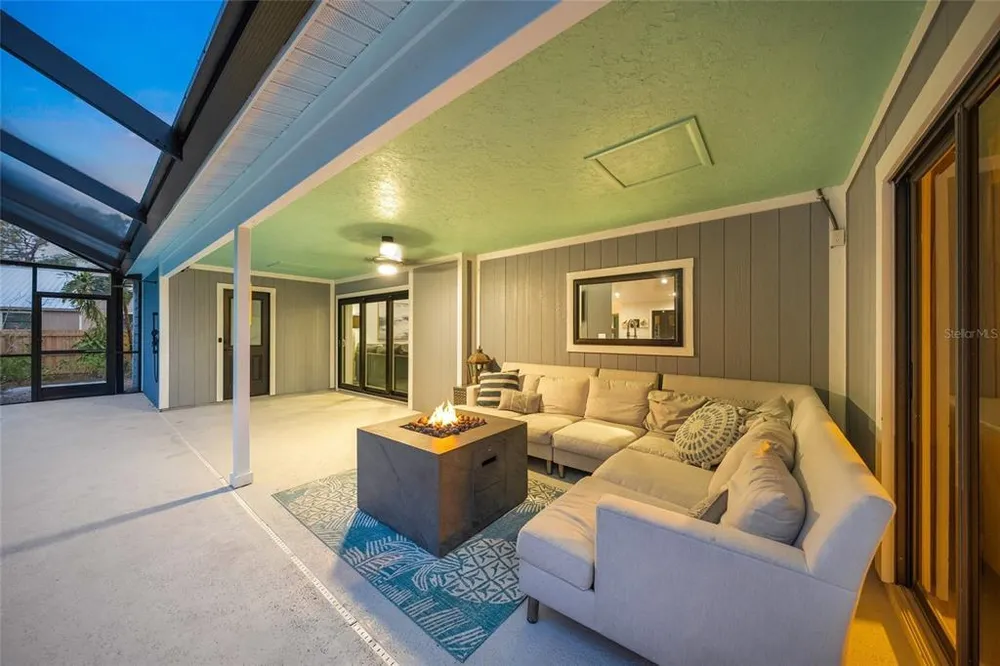 6207 93rd Street Circle E, Bradenton, FL 34202