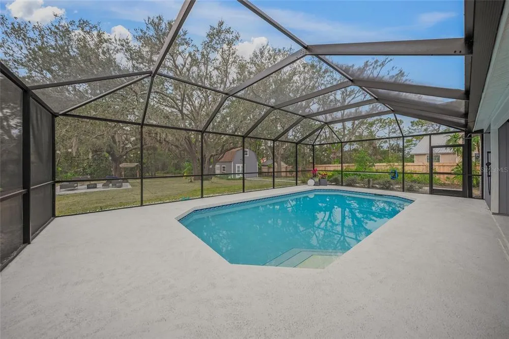 6207 93rd Street Circle E, Bradenton, FL 34202