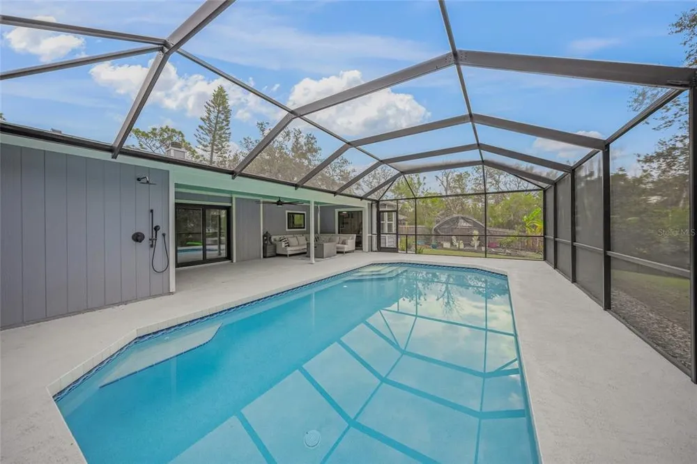 6207 93rd Street Circle E, Bradenton, FL 34202