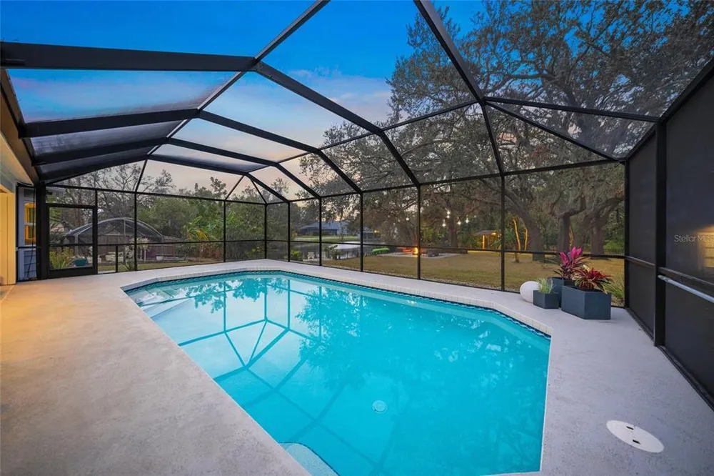 6207 93rd Street Circle E, Bradenton, FL 34202