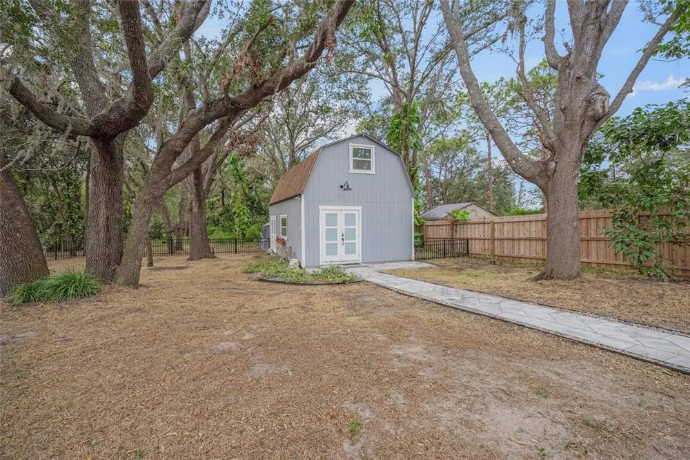 6207 93rd Street Circle E, Bradenton, FL 34202