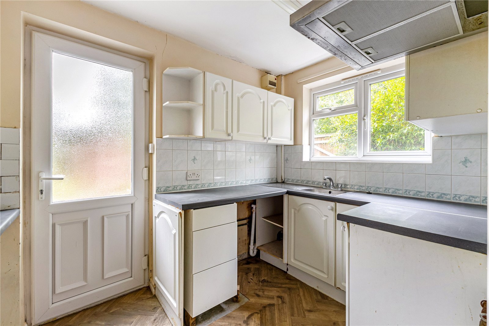 Markfield Road, Caterham, CR3 Image 5
