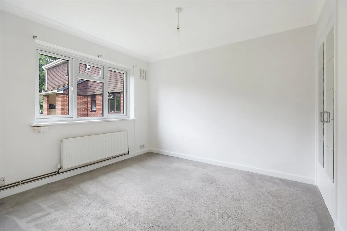 Robyns Way, Edenbridge, Kent, TN8