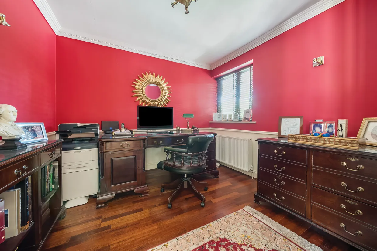 Cleeve Court, Bristol, BS16 photo 12