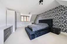 Cleeve Court, Bristol, BS16 photo 13
