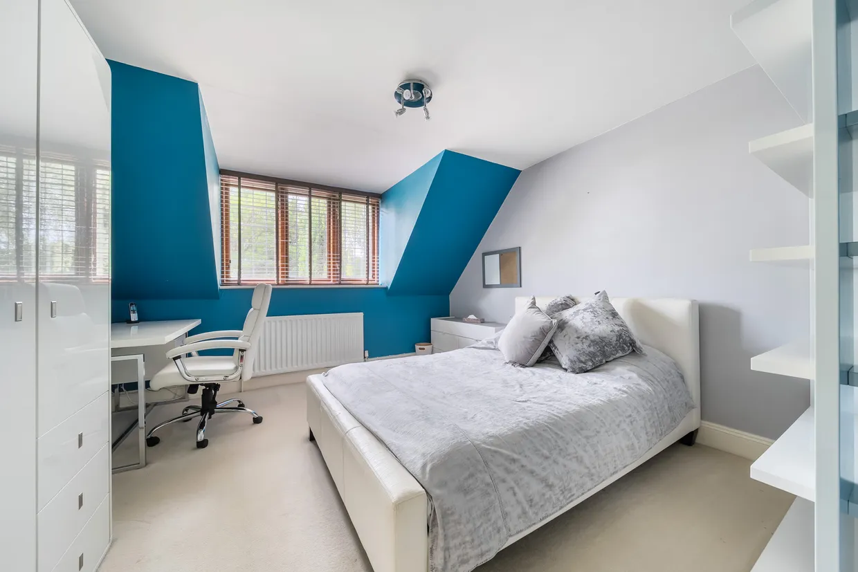 Cleeve Court, Bristol, BS16 photo 17